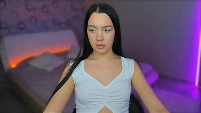 Snapshot of AlannaMiless chatting on 02-01-25, 12:18 AlannaMiless online show from 02-01-25, 12:18