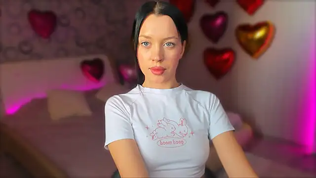 Snapshot of AlannaMiless chatting on 02-11-25, 05:16 AlannaMiless online show from 02-11-25, 05:16