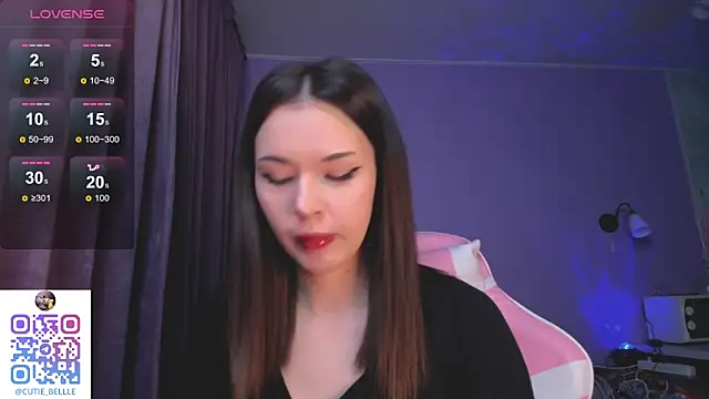 Snapshot of young_belle_ chatting on 01-22-25, 10:59 young belle online show from 01-22-25, 10:59