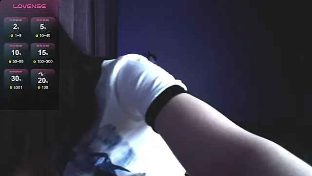 Snapshot of young_belle_ chatting on 12-01-24, 06:02 young belle online show from 12-01-24, 06:02