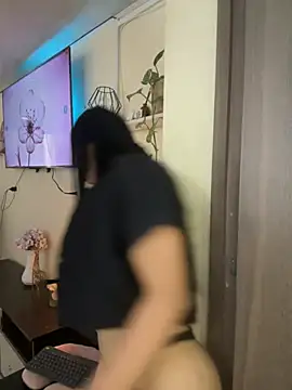 MOMALANA online show from 03-22-26, 04:41