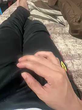 Snapshot of sonug0912 chatting on 12-18-24, 12:32 sonug0912 online show from 12-18-24, 12:32