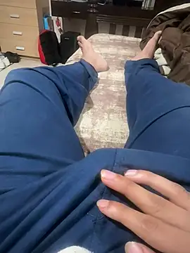 Snapshot of sonug0912 chatting on 02-04-25, 08:28 sonug0912 online show from 02-04-25, 08:28