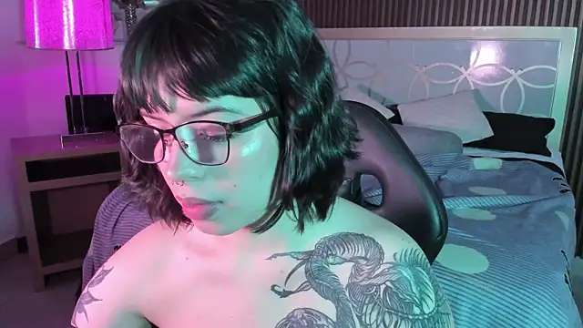 NattashaHotson online show from 09-27-25, 04:07