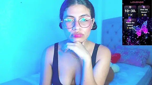 Cynthia hazel online show from 09-30-25, 01:17