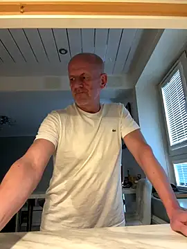 malematureisbest online show from 12-19-25, 11:56