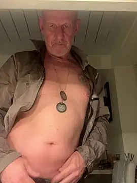 malematureisbest online show from 01-10-26, 10:49