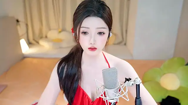 Snapshot of Eimile chatting on 12-23-24, 06:15 Eimile online show from 12-23-24, 06:15