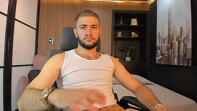 MaximusDick1  online show from 02-20-26, 01:57