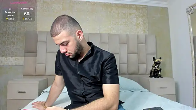 MaximusDick1  online show from 10-13-25, 03:19