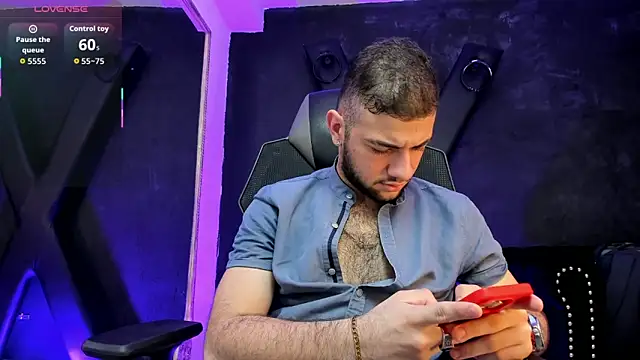 MaximusDick1  online show from 09-10-25, 04:22