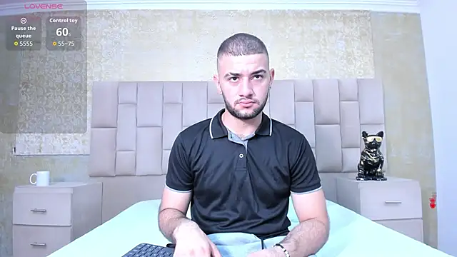 MaximusDick1  online show from 10-23-25, 03:38