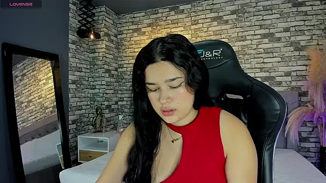 ariadna milano online show from 01-13-25, 12:56