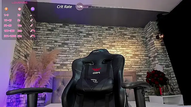 ariadna milano online show from 02-18-25, 04:03