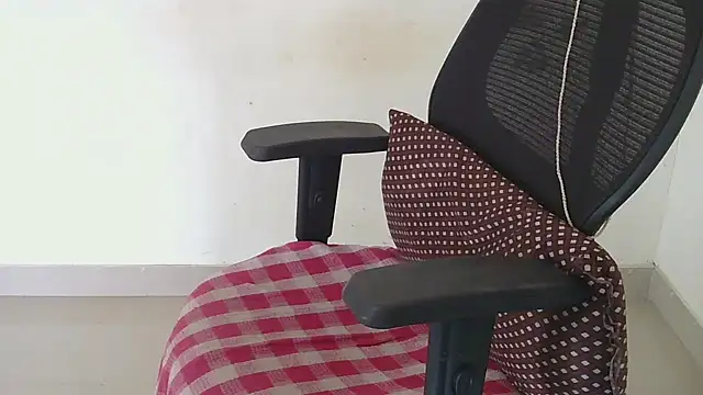 Snapshot of punemodel chatting on 02-24-26, 08:04 punemodel online show from 02-24-26, 08:04