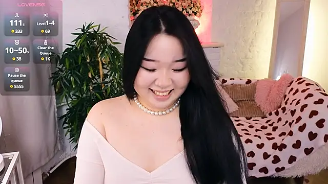 mei honey  online show from 02-28-25, 01:47