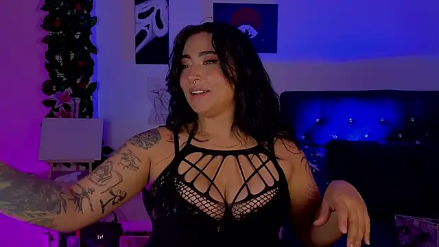 Pauilina online show from 06-26-26, 07:14
