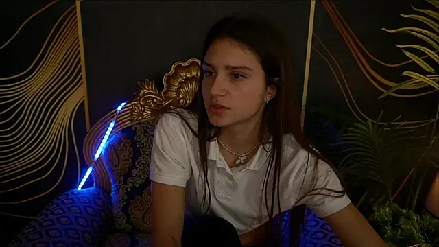 Snapshot of ValeryRoyale chatting on 02-02-25, 09:07 ValeryRoyale online show from 02-02-25, 09:07