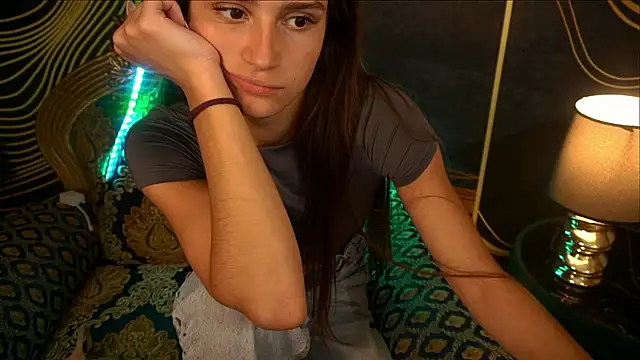 Snapshot of ValeryRoyale chatting on 03-08-25, 11:58 ValeryRoyale online show from 03-08-25, 11:58