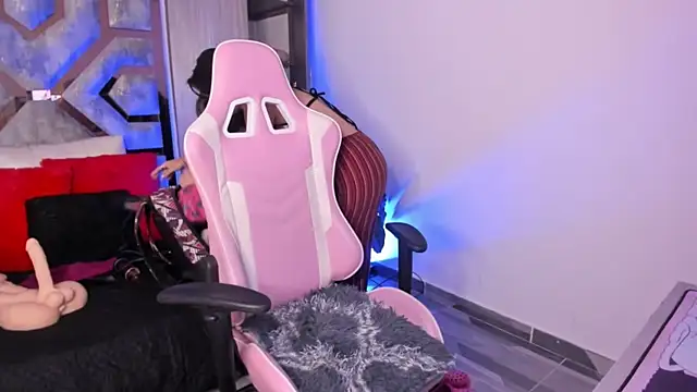 BRITHANY SPARK online show from 03-05-25, 08:10