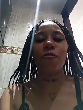 Snapshot of devi_black13_ chatting on 03-09-25, 06:21 devi black13 online show from 03-09-25, 06:21