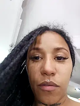 Snapshot of devi_black13_ chatting on 12-05-24, 06:26 devi black13 online show from 12-05-24, 06:26