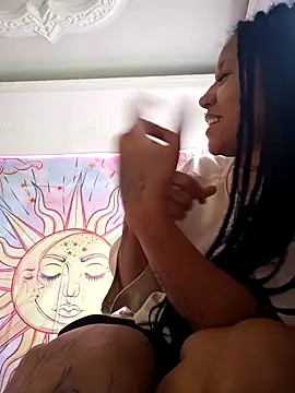 devi black13  online show from 11-25-25, 08:31