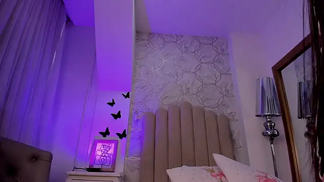 Foxy200   online show from 03-20-26, 08:10