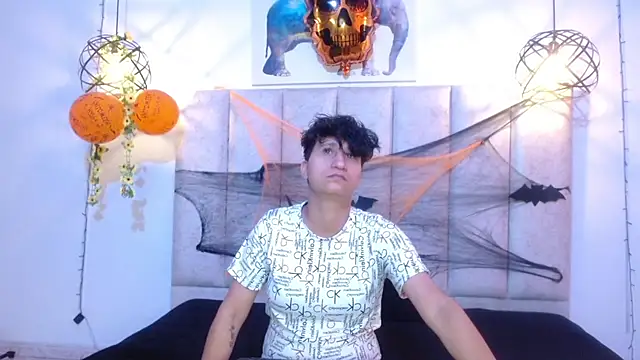 Im Milan Rs online show from 10-31-25, 08:05