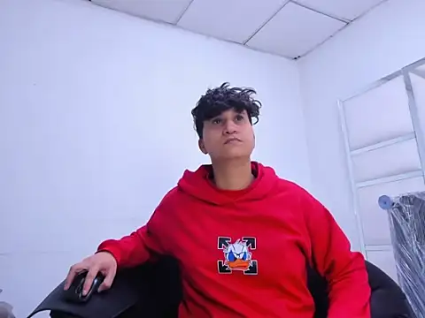 Im Milan Rs online show from 09-26-25, 03:57