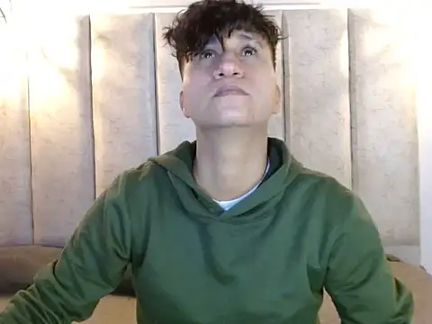 Im Milan Rs online show from 10-12-25, 03:41