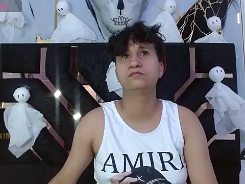 Im Milan Rs online show from 10-22-25, 07:02