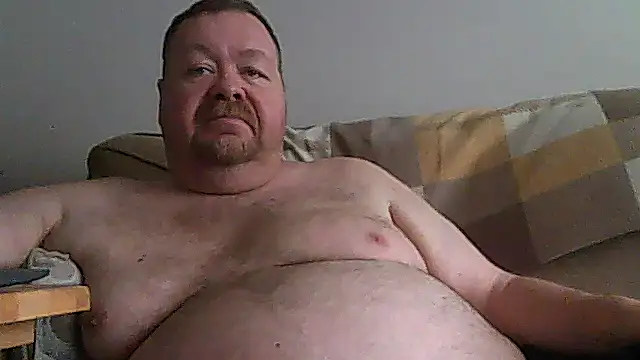 Snapshot of hitman_35 chatting on 06-05-26, 09:53 hitman 35 online show from 06-05-26, 09:53