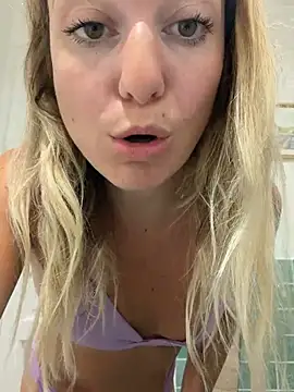 Snapshot of carlaaa chatting on 07-29-26, 02:16 carlaaa online show from 07-29-26, 02:16