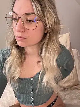 carlaaa online show from 03-05-26, 10:16