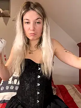 carlaaa online show from 11-25-25, 09:48