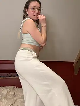 Snapshot of carlaaa chatting on 02-25-26, 09:58 carlaaa online show from 02-25-26, 09:58