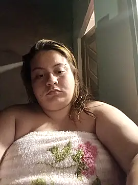Snapshot of carola_hotwife chatting on 10-03-25, 09:49 carola hotwife online show from 10-03-25, 09:49