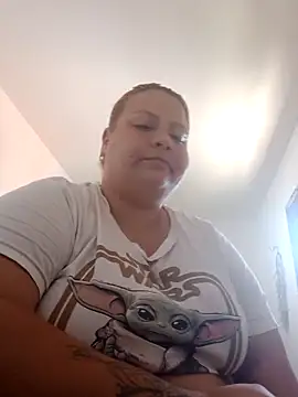 Snapshot of carola_hotwife chatting on 10-21-25, 12:59 carola hotwife online show from 10-21-25, 12:59