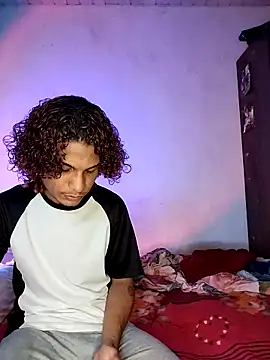 CasalAkira online show from 01-14-26, 01:53