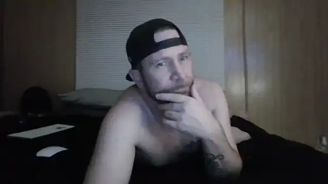 Edward LongCock online show from 05-17-26, 05:18