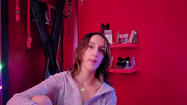 Ambar Roux  online show from 01-15-26, 04:21