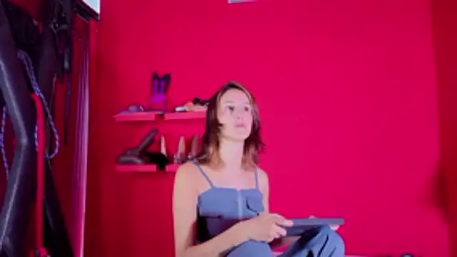 Ambar Roux  online show from 10-29-25, 01:43