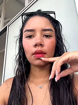  Luana online show from 12-16-25, 05:50