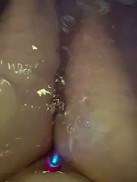 luisa1 online show from 04-21-26, 06:47