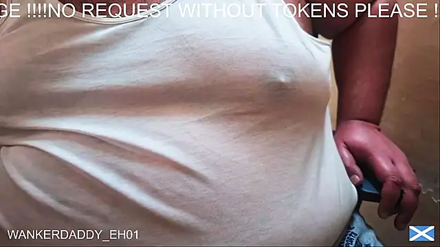 Snapshot of WANKERDADDY_EH01 chatting on 02-25-25, 05:51 WANKERDADDY EH01 online show from 02-25-25, 05:51