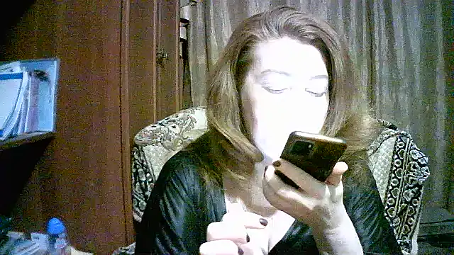 Madame-Butterfly online show from 09-18-25, 03:15