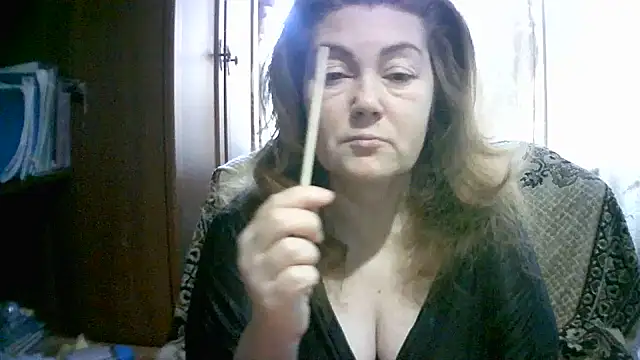 Madame-Butterfly online show from 10-05-25, 07:32