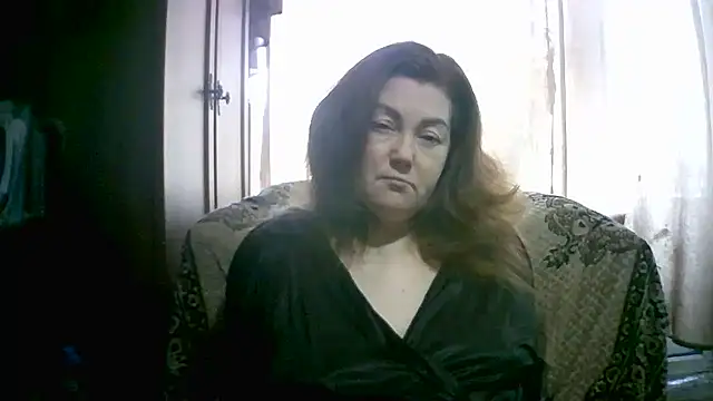 Madame-Butterfly online show from 10-17-25, 04:38