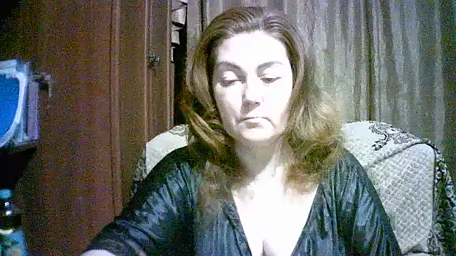 Madame-Butterfly online show from 10-06-25, 10:43